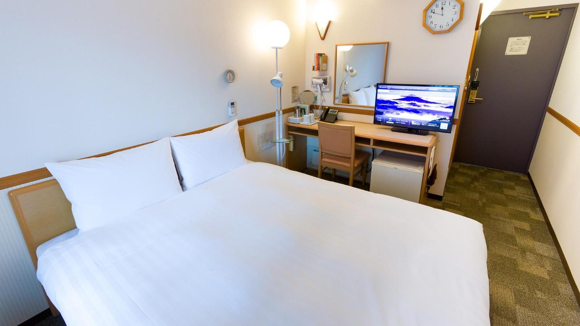 Toyoko Inn Shin-Yatsushiro Ekimae Номер фото